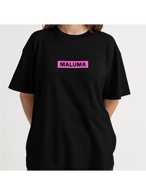 Medallo En El Mapa Black T-Shirt size Large